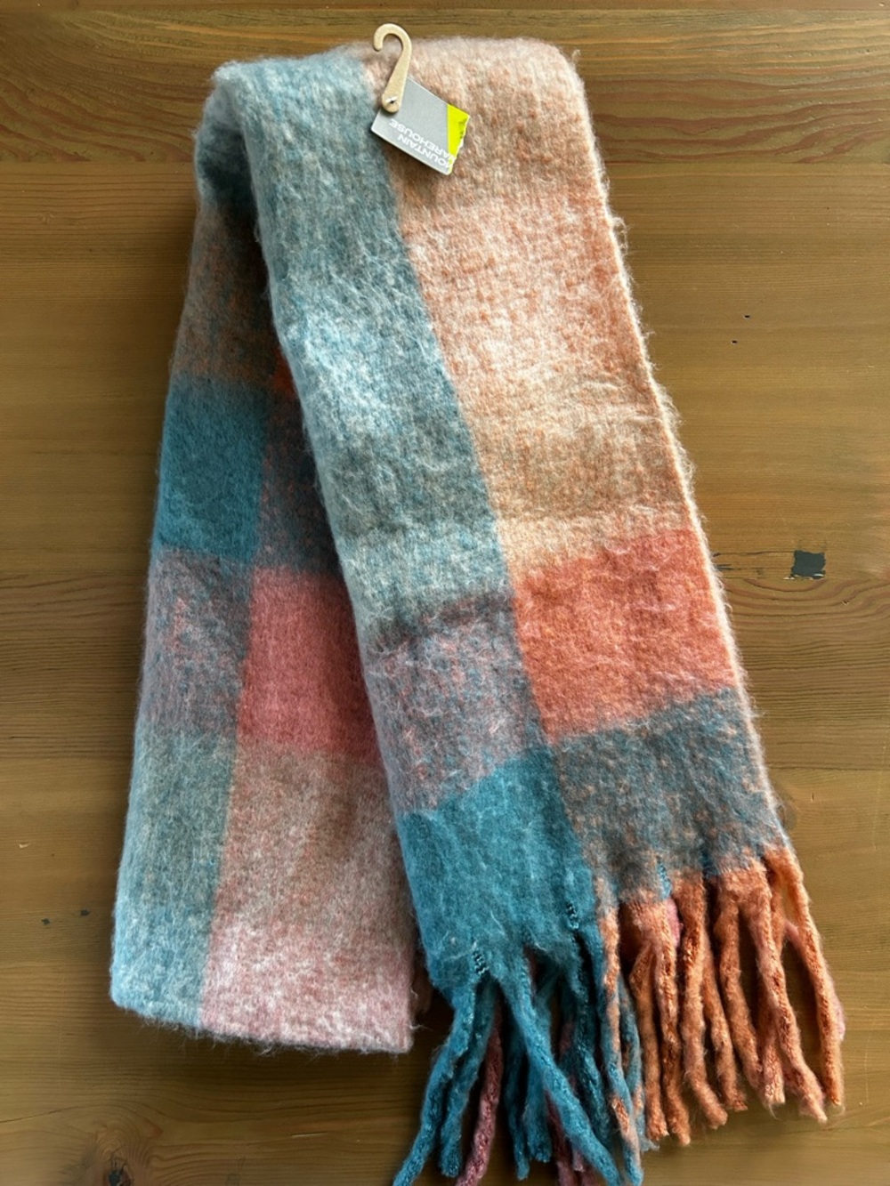 Mountain Warehouse blanket scarf (NWT) - Picture 1 of 4